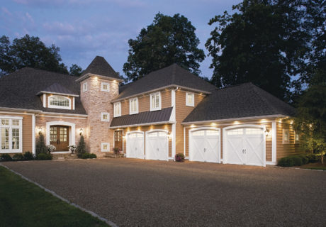 COACHMAN® collection garage doors